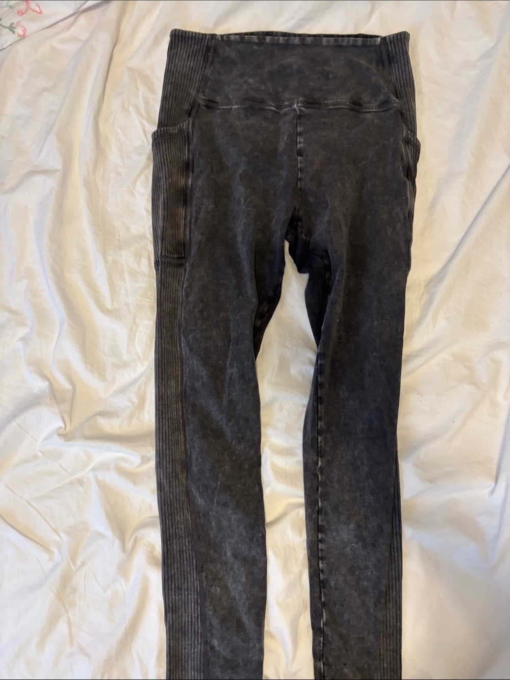 aerie Washed Black High-Rise Jeggings with Ribbed Side Panels
